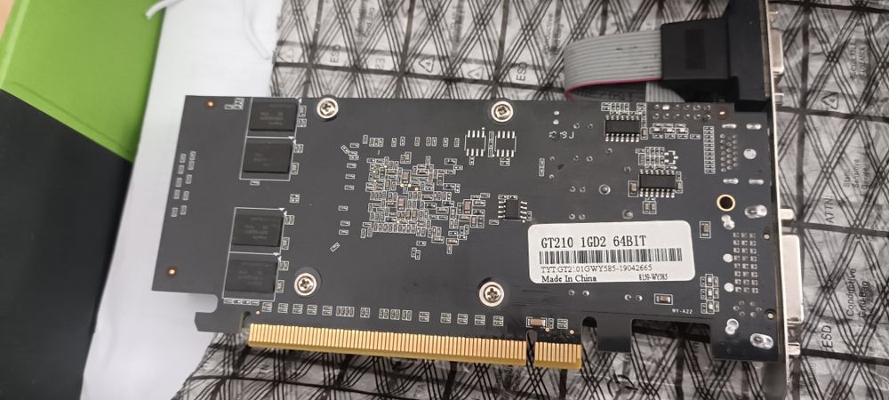 Видеокарта Gt210 1gd2 64dit