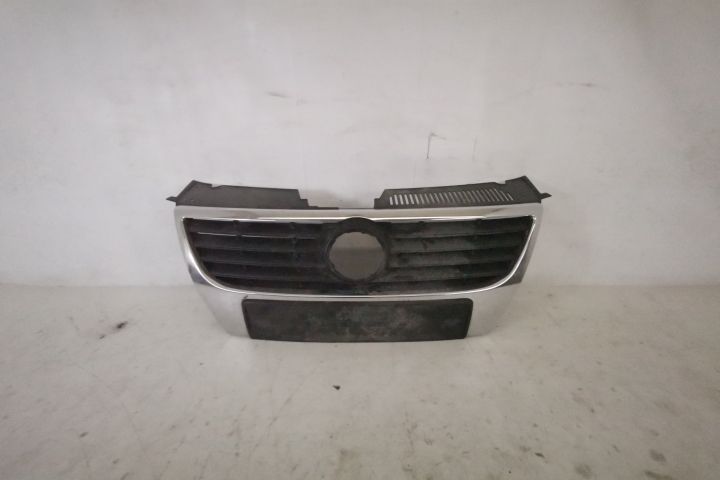 Grila centrala originala in stare buna Volkswagen VW Passat B6 2005 20