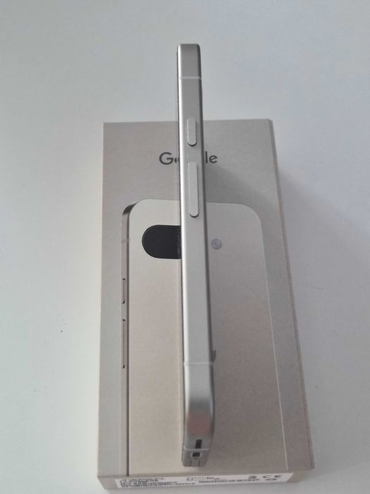 Google Pixel 9a 128 GB /White