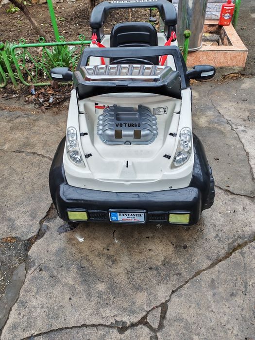 Mașinuța electrica pentru copii 3-6 ani