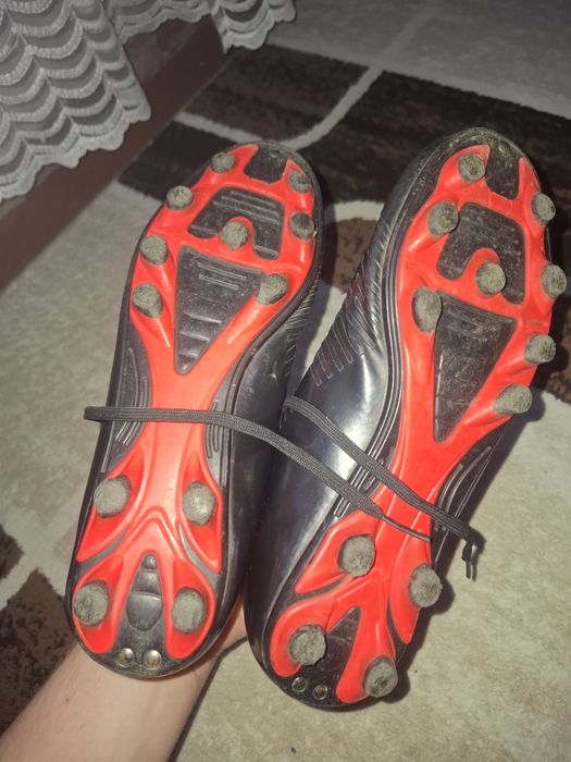 Продаю бутсы DEMIX  38 размер