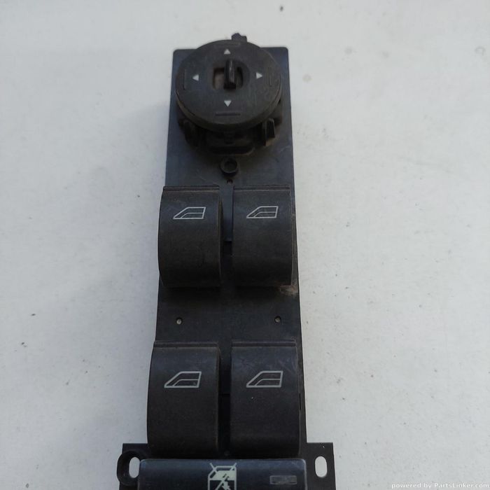 Butoane Geamuri Electrice Ford Focus C-Max (Dm2) [ 2003 - 2007 ] Oem 3M5T14A132Af