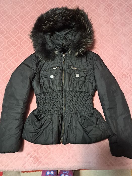 Яке  за момиче  размер  М-BershkaRoberta Biagi