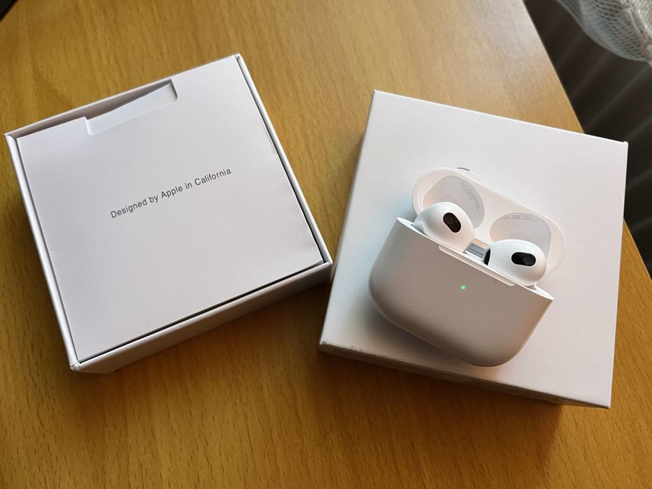 AirPods  3 (2021)