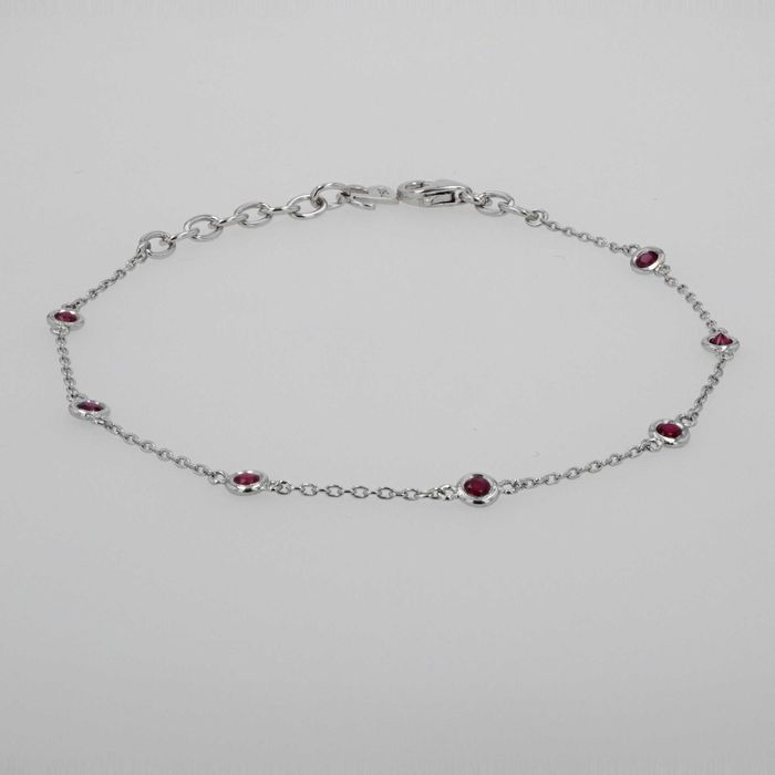 Bratara din aur alb 18k cu rubine 0,37 ct. cod 8752