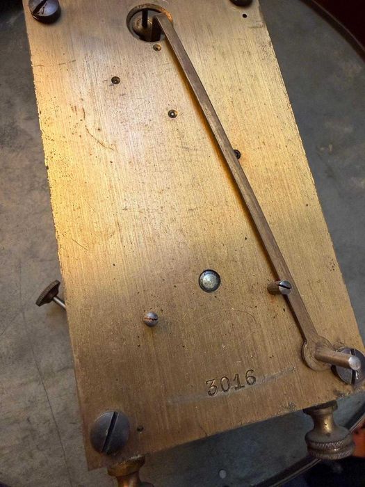 Pendul mecanic J.G. Baer Sumiswald de perete