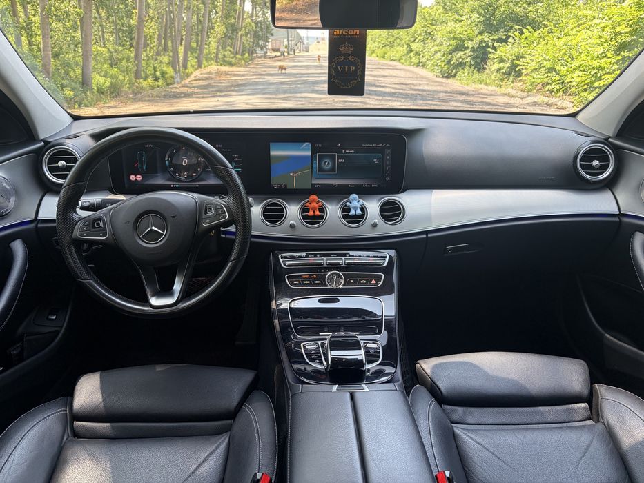 Mercedes E220d W213