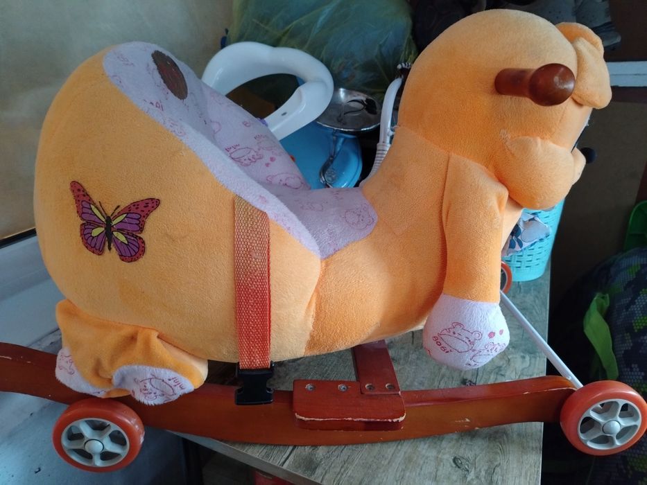 Продам детское кресло