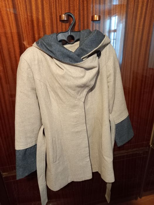 Palto. Qizlar va ayollar uchun