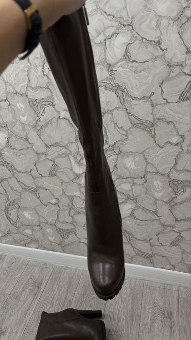 Ботфорты коричневые, новые, 38 размер