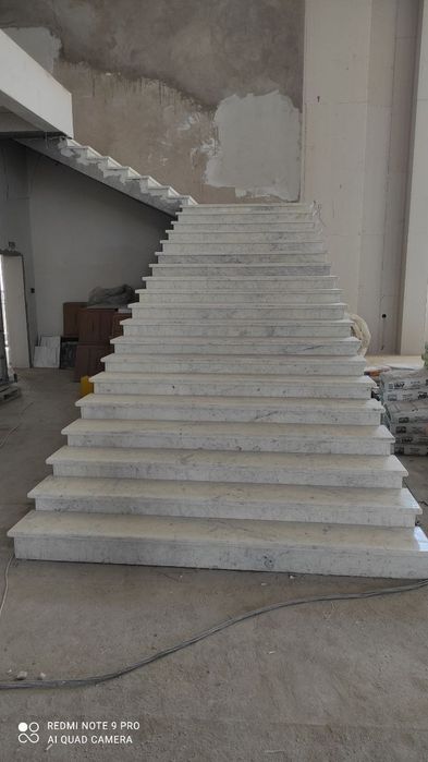 Гранит, Травертин, Ступени, Балясины, Бордюры