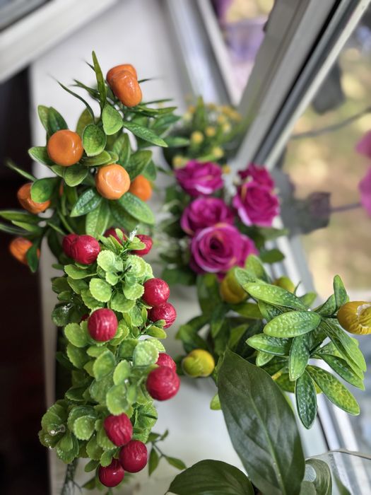 Продам искуственные декоративные цветы для дома итд