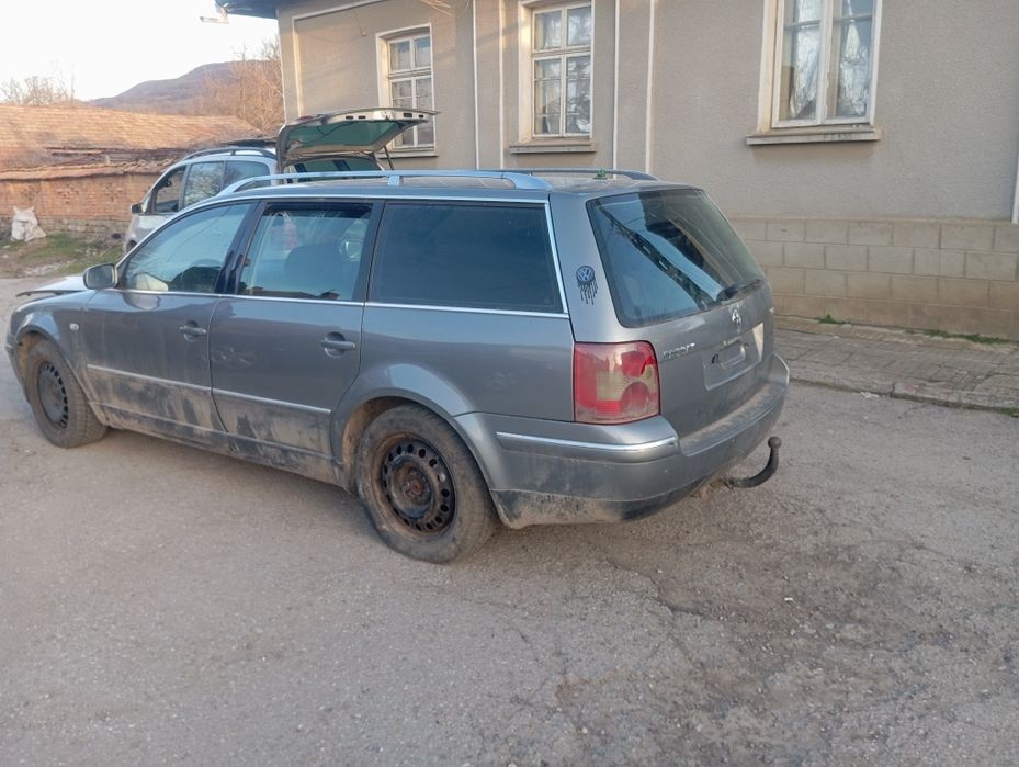 Продавам VW PASSAT B 5.5 2.5 4X4 На Части