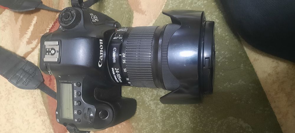 Продам фотоаппарат Canon 6D