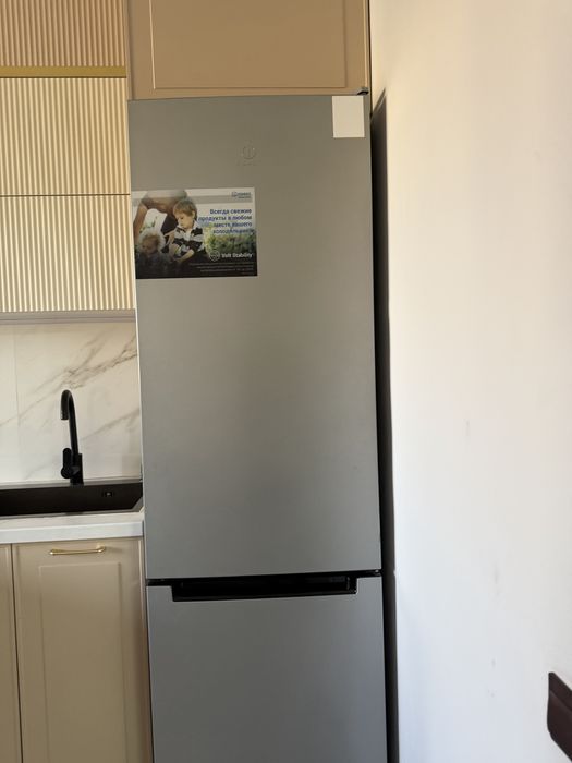 Продам холодильник б/у