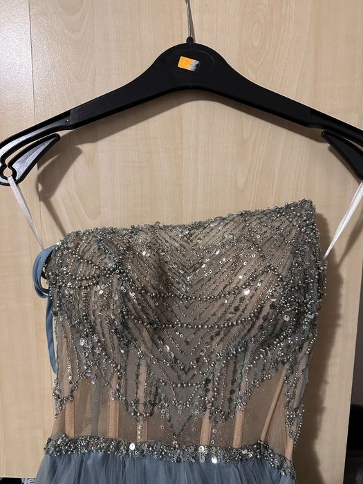 Бална рокля, до глезена