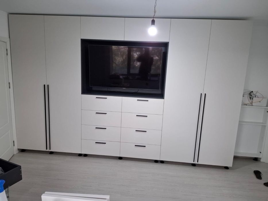 Mobilă Premium la Comandă - Proiectare, Execuție și Montaj