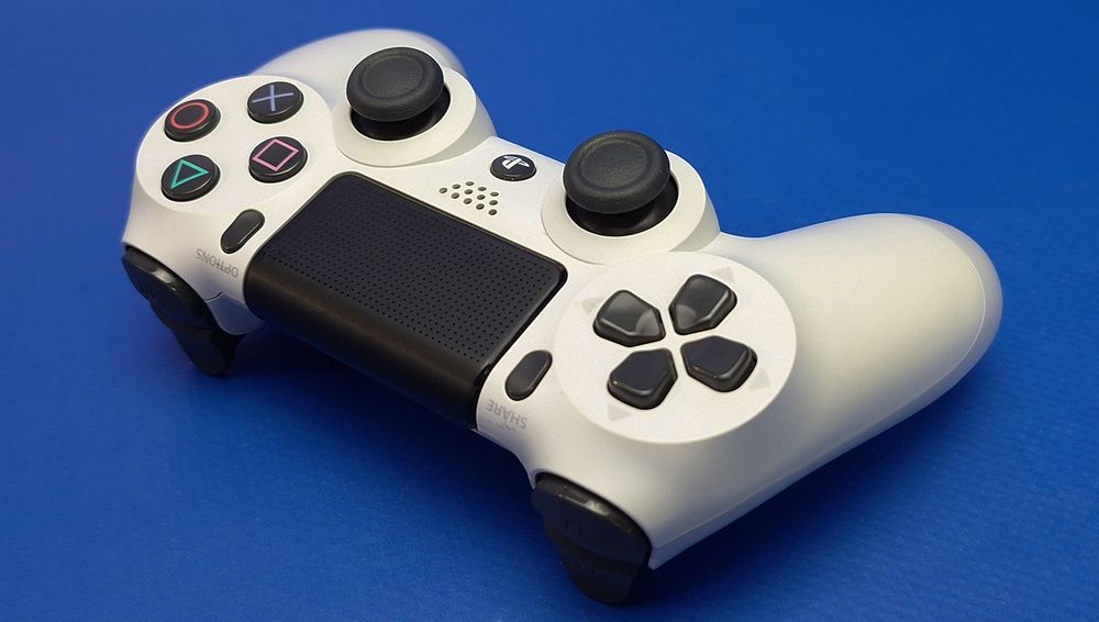 Джойстик для всех устройств с проводом и Bluetooth