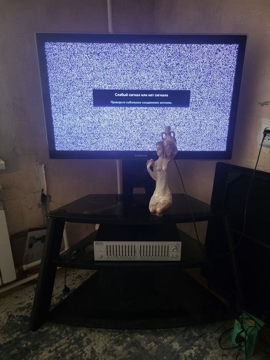 Тумба+ телевизор