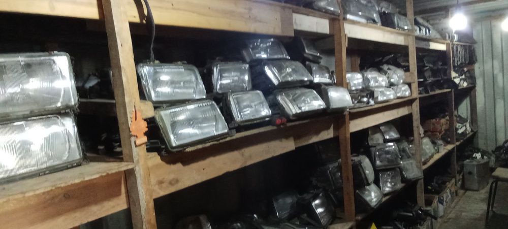 Мерседес 124 Мерседес 210 Мерседес 203 Мерседес 202 Мерседес 201