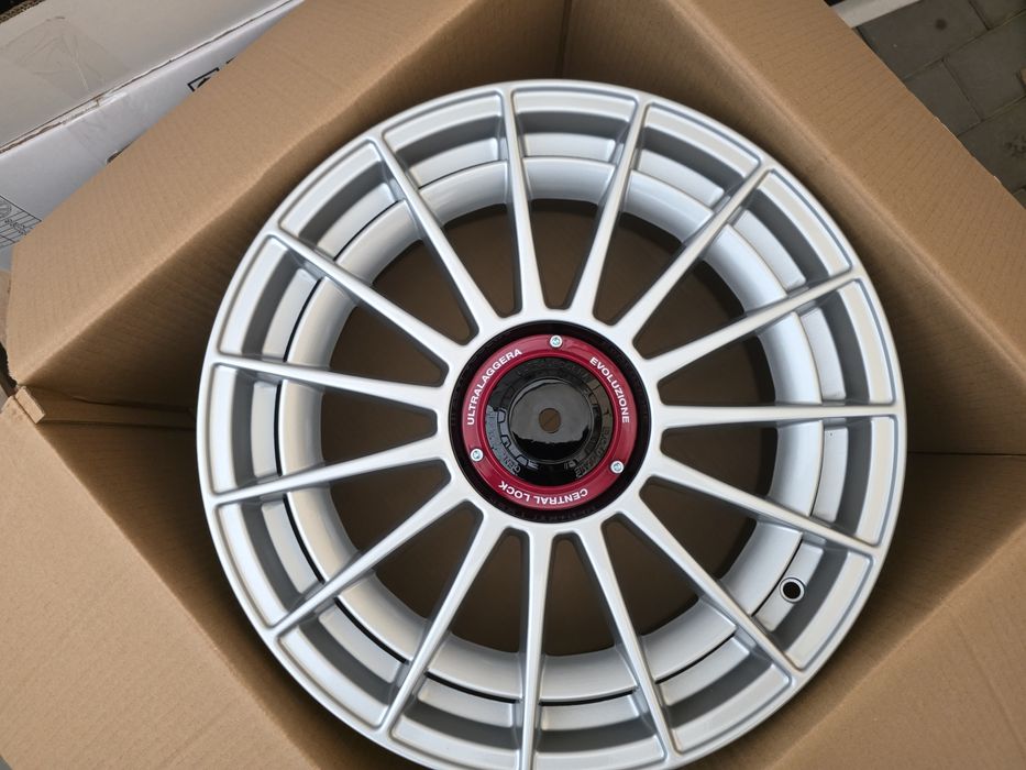 Jante de alaj pe 18  5x112 marca rc wheels model  117