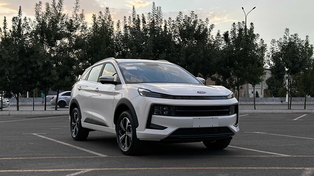 JAC JS6 Krassoverlar arzon narxlarda