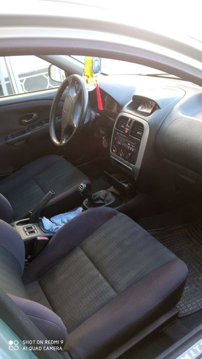 MITSUBISHI Carisma 2004 — imagine 3