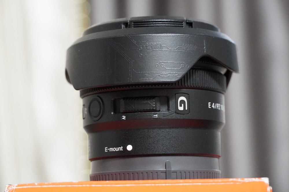 Объектив Sony E 10-20Pz