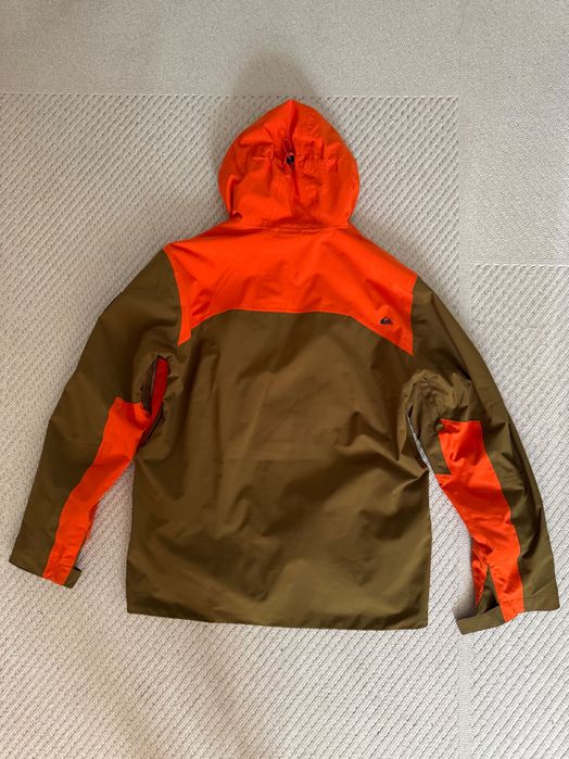 Горнолыжная куртка Quiksilver