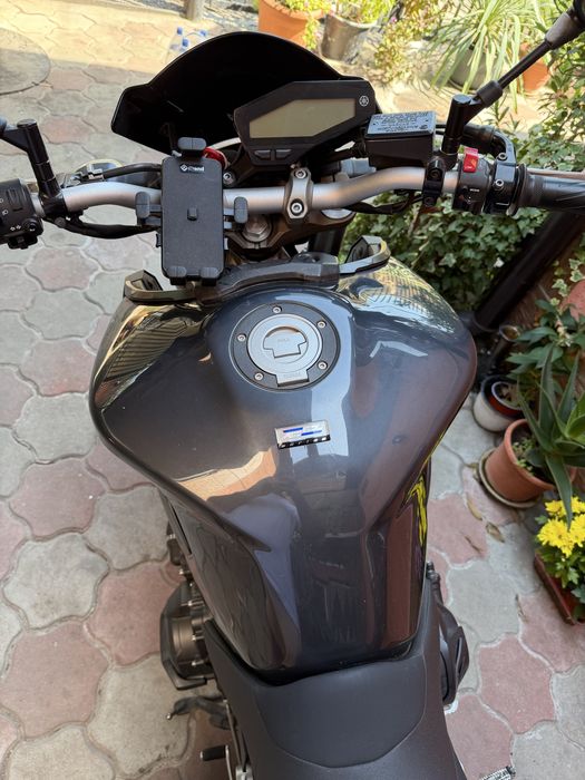 Vand sau schimb Yamaha MT-09