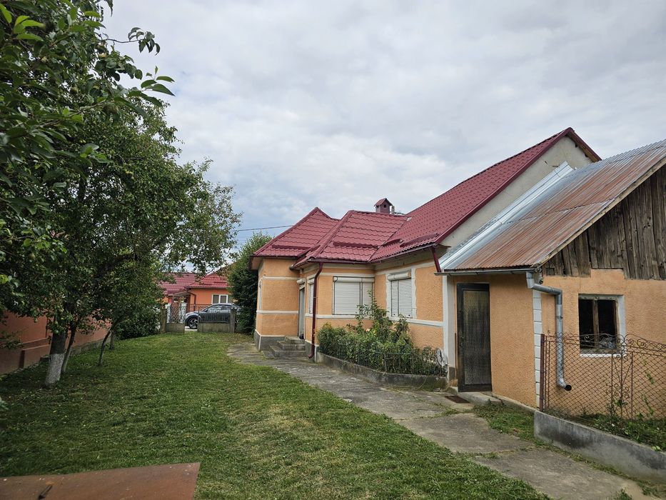 Vand casa - sat Cociu - com Sintereag