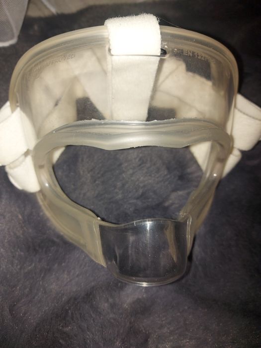 Маска протектор для каратэ WKF