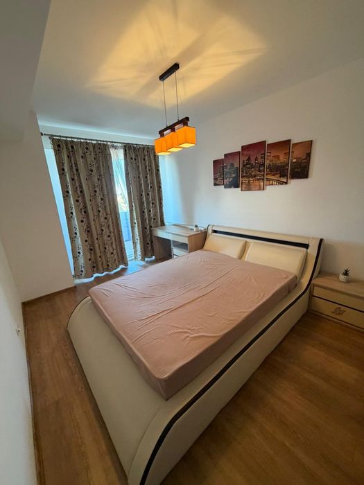 Inchiriez Apartament cu 2 Camere