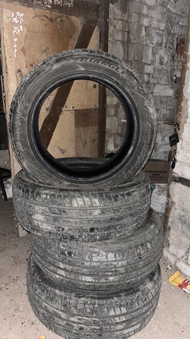 Продам летнию шину Triangle 215/55 R17