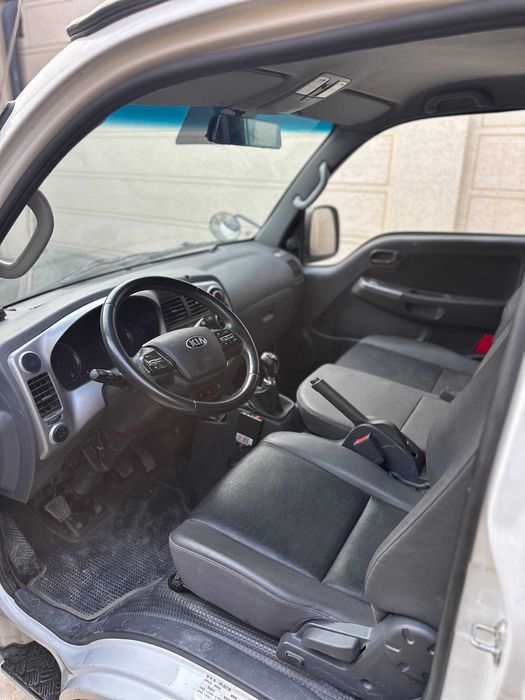 Kia Bongo 1,2 tonnalik KOREA Xoladilnik+metan