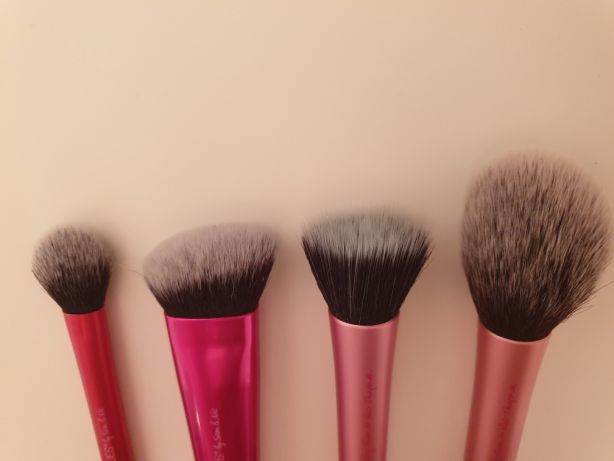 Real techniques кисти для макияжа