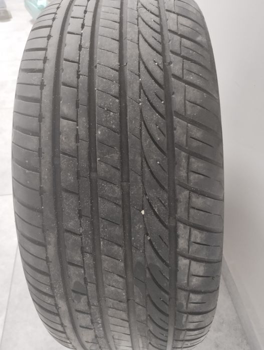 Продам шины R 19