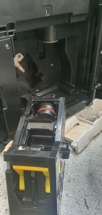 Кафемашина на марка Саеко Хелсис