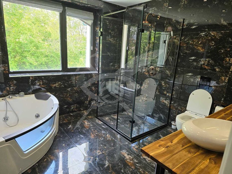 Продава се Къща в с. Драгичево, Област Перник - 320 кв.м за 834 €/кв.м - Снимка #11