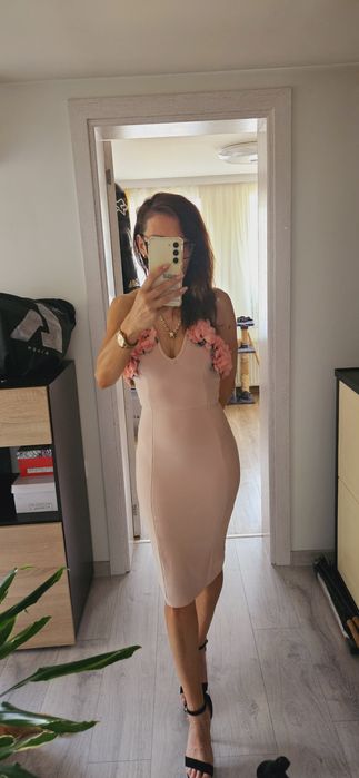 Страхотна бандажна рокля