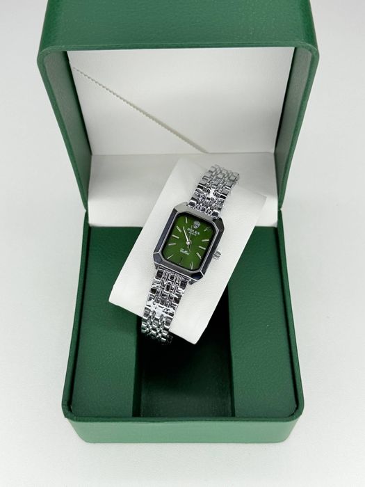 Женские стильные часы (в стиле Rolex)