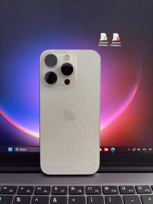 IPhone 15 про с гарантей