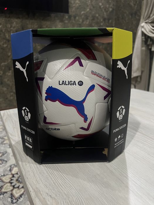 Футболный мячь из США  LaLiga 23/24 futbol topi