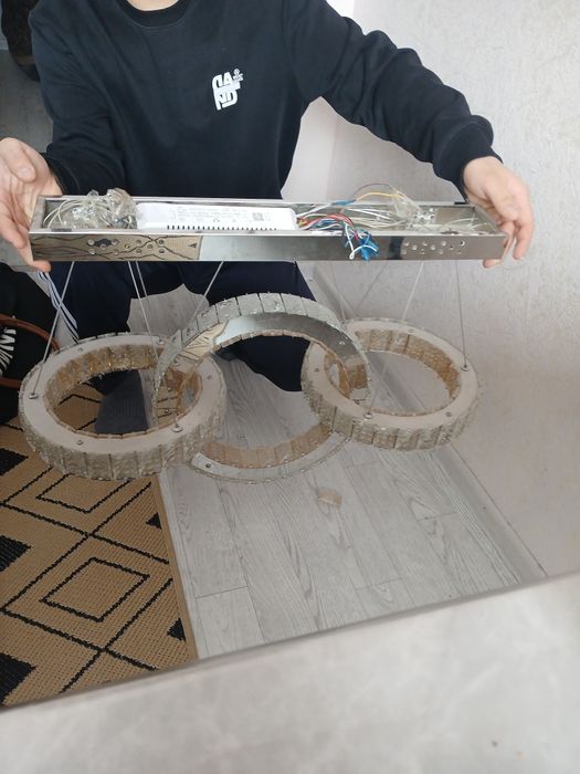 Люстра сост идеальное