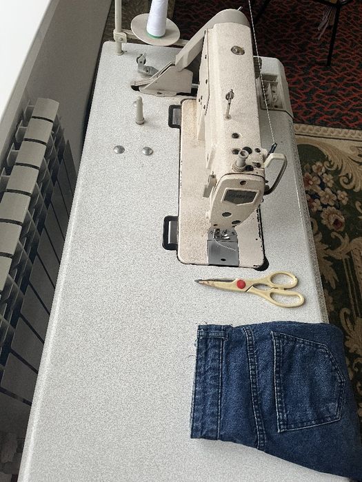 Yamata tikuv mashinasi sotiladi