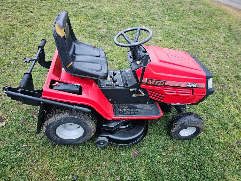 Тракторна Косачка 16.к.с. MTD. ДвуЦилиндрова