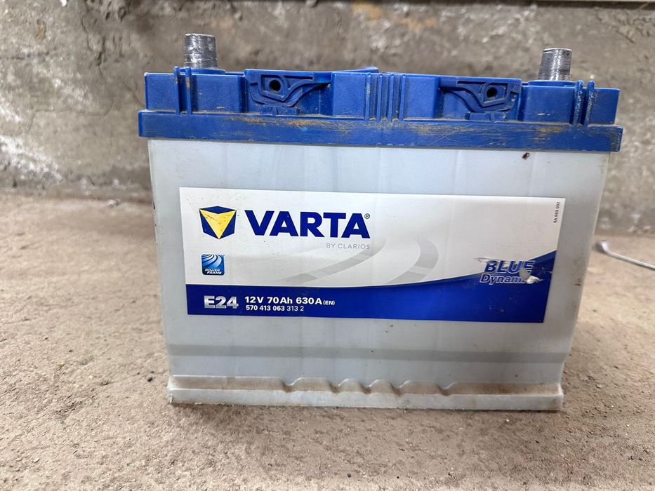 Продам аккумулятор варта