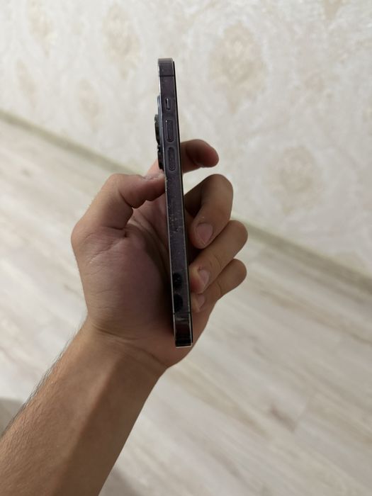 продам Iphone 14 pro