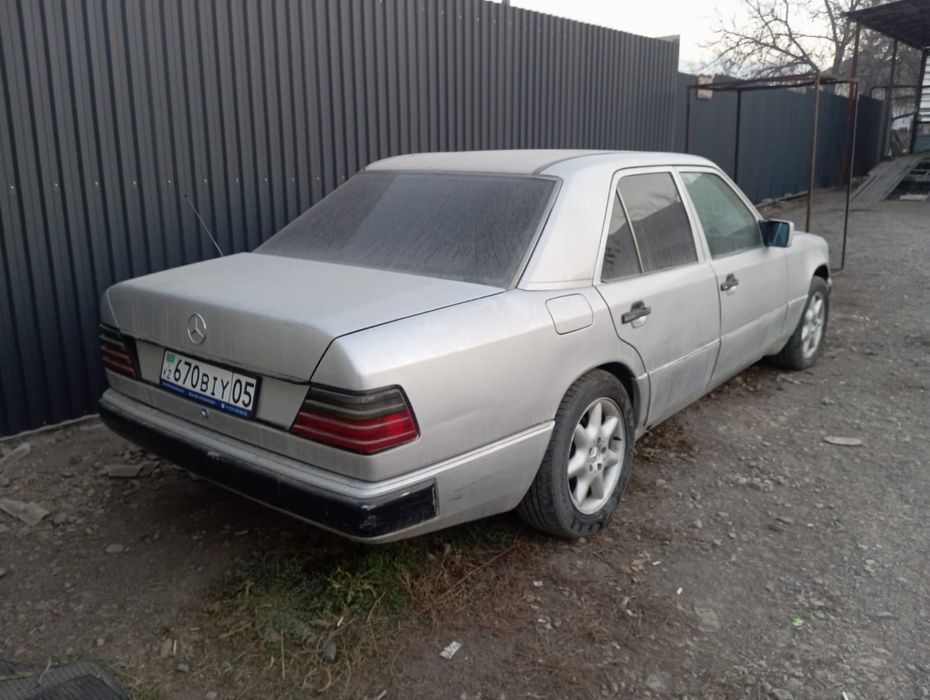 Продам Mercedes 124