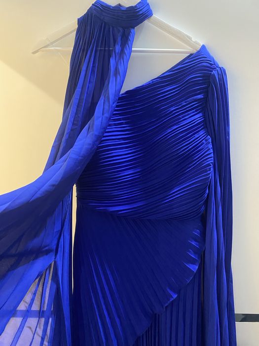 Продам очень красивое платье